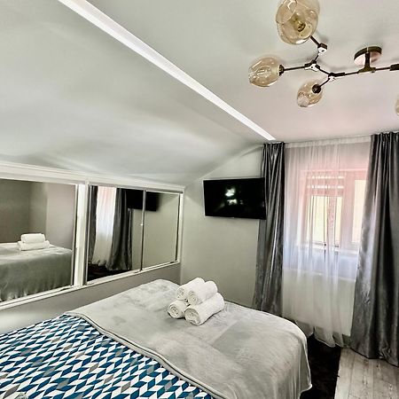 Deyinn Guest House Centrum Turda Exterior foto
