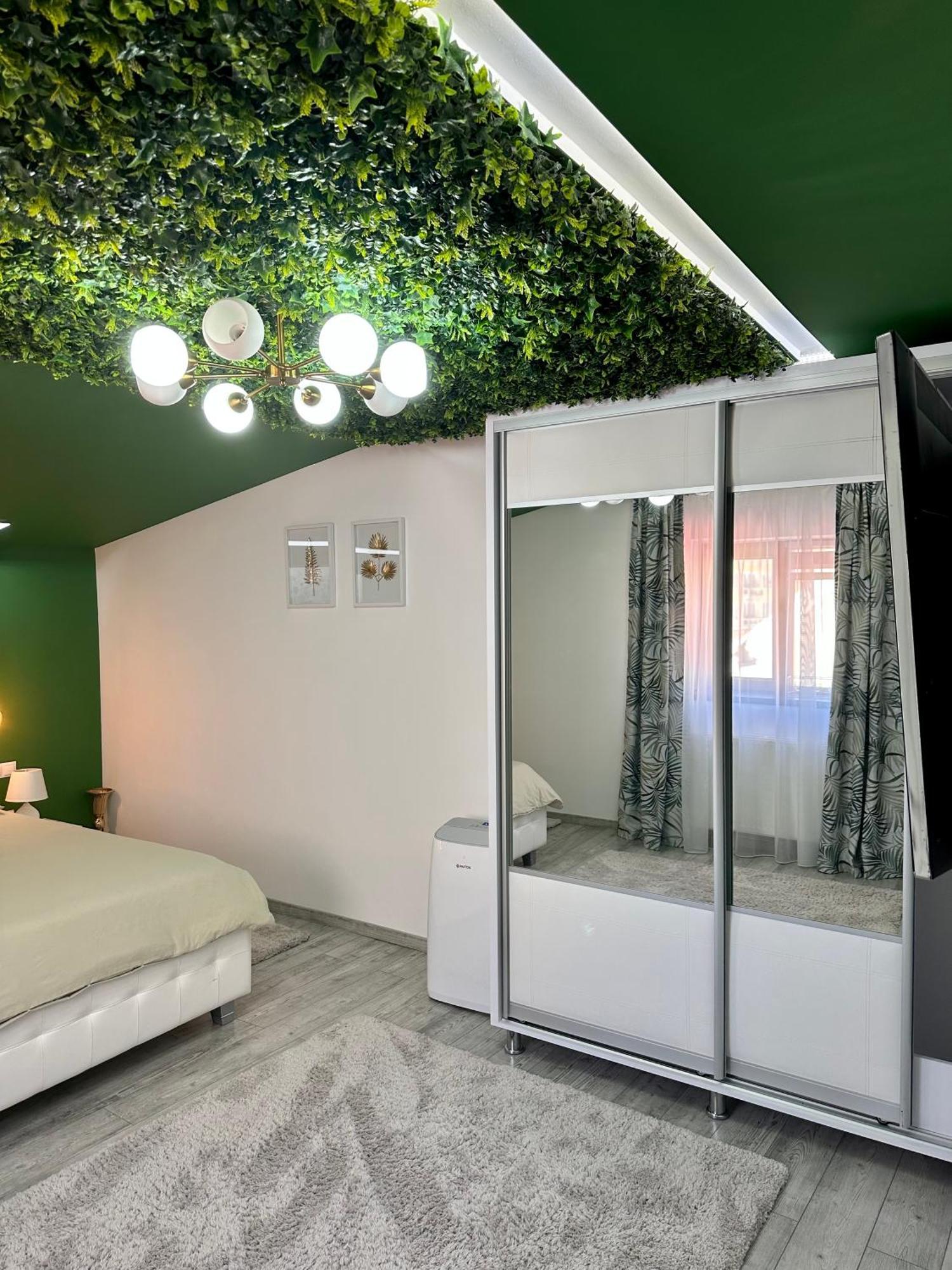 Deyinn Guest House Centrum Turda Exterior foto